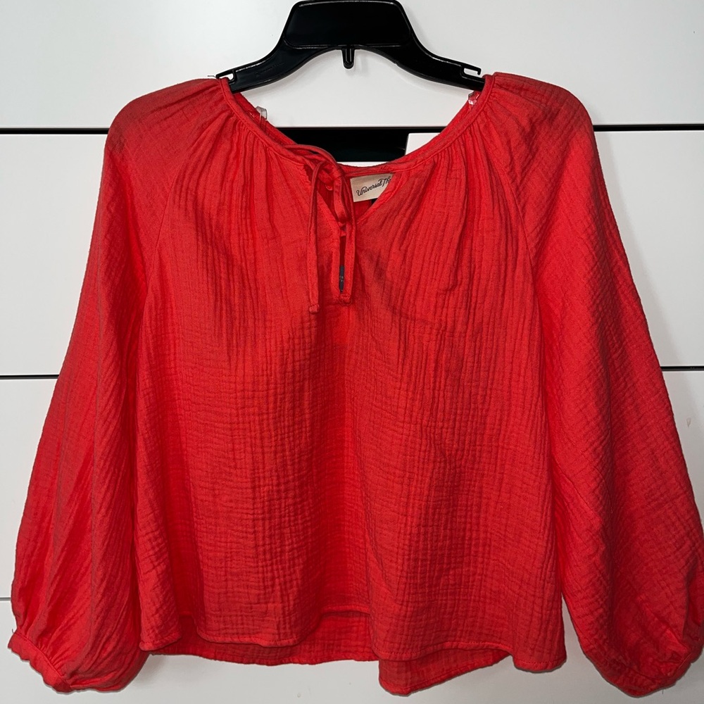 Universal Thread Vibrant Blouse